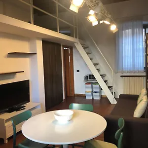 sage-house-carozzi-apartments.it-lombardy.com/